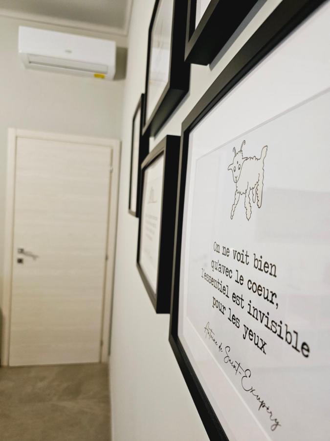 La Little Prince A Casa Come In Una Favola Turin Exteriör bild