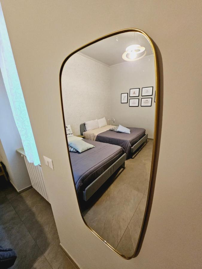 La Little Prince A Casa Come In Una Favola Turin Exteriör bild